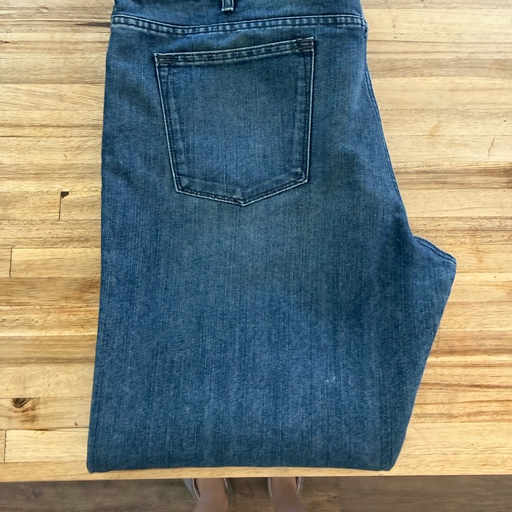Axist Men's Dark Blue Relaxed Jeans